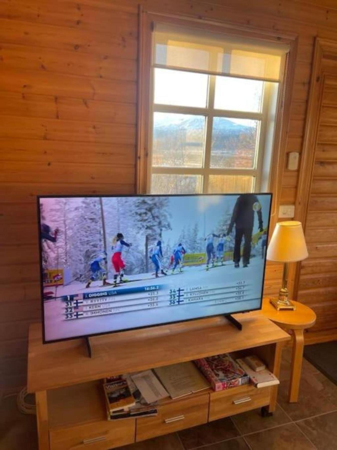 Cozy 2 Bedroom Cottage With Hot Tub Akureyri Luaran gambar