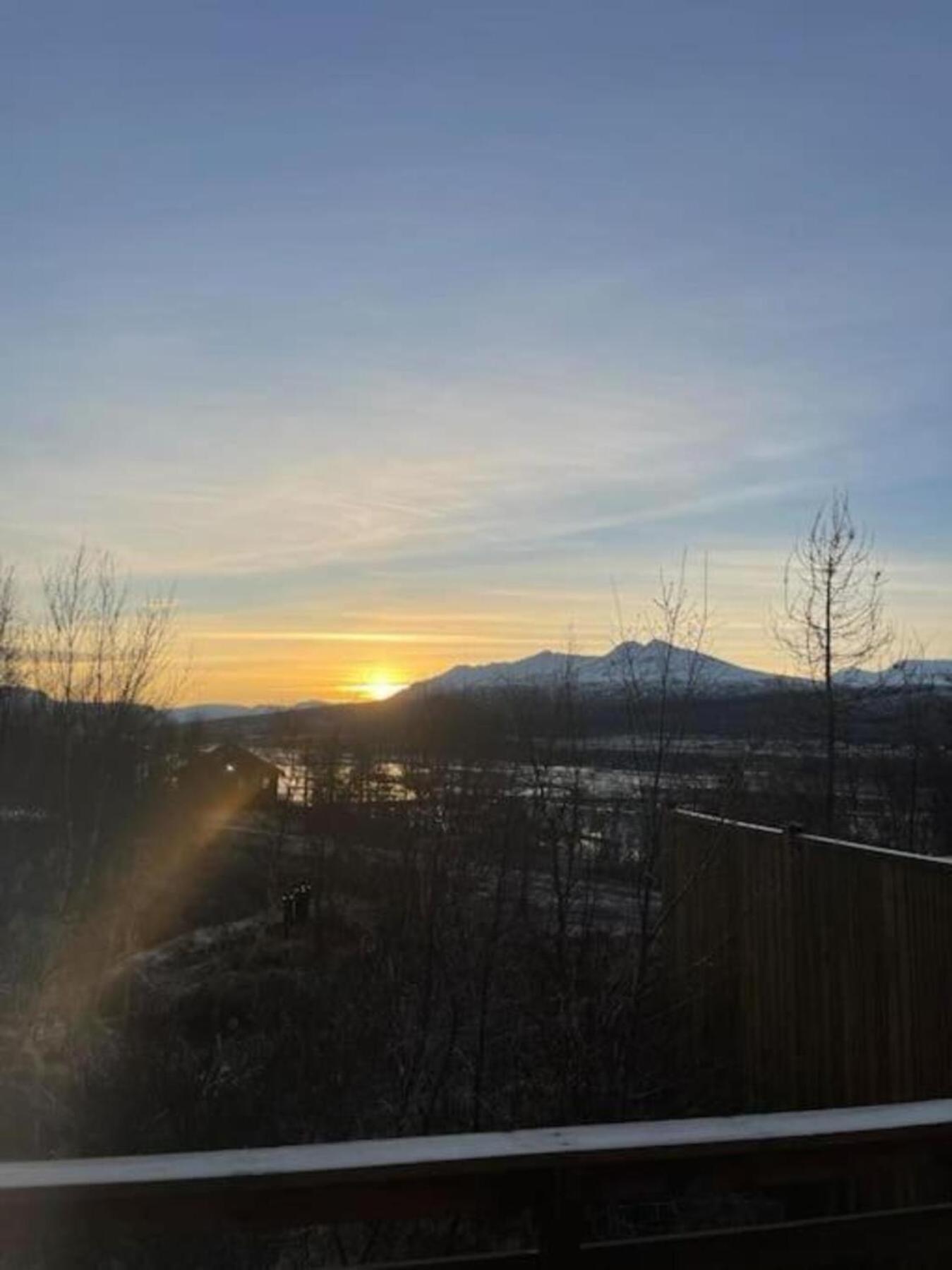 Cozy 2 Bedroom Cottage With Hot Tub Akureyri Luaran gambar