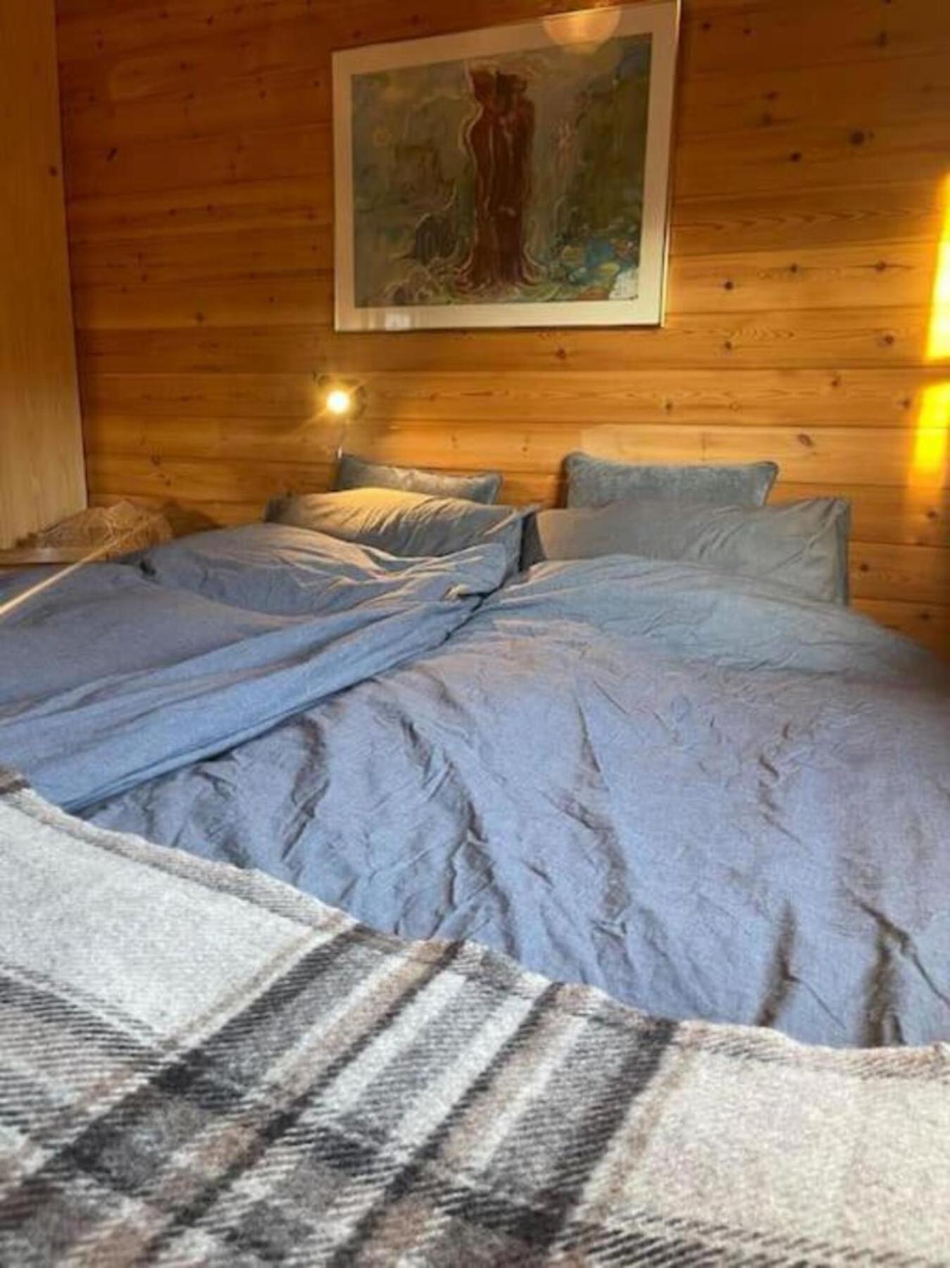 Cozy 2 Bedroom Cottage With Hot Tub Akureyri Luaran gambar